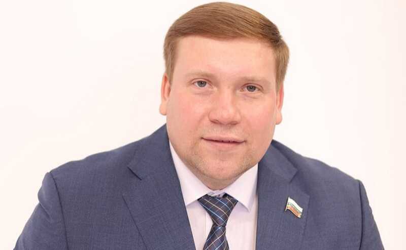 Дмитрий Турушев: должник с амбициями