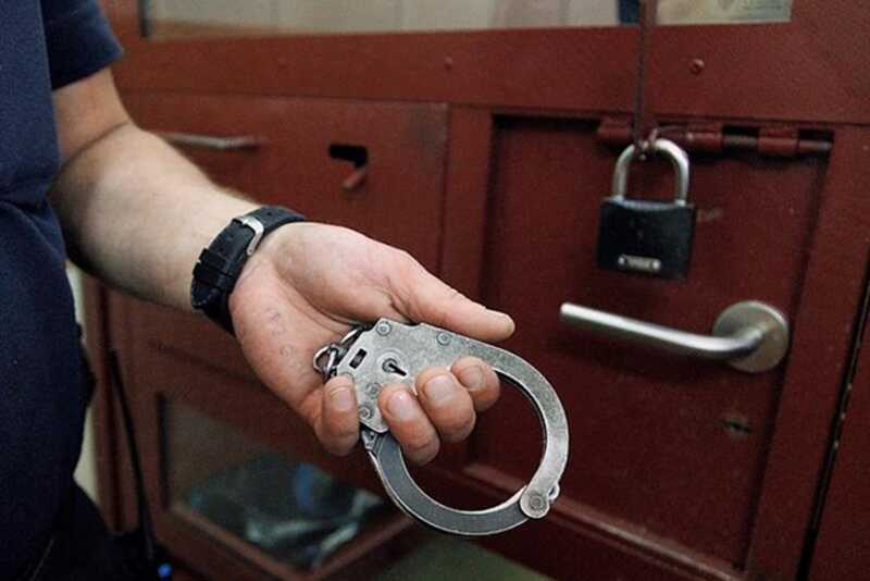 Российские журналисты сели на длительные сроки за вымогательство у полицейского