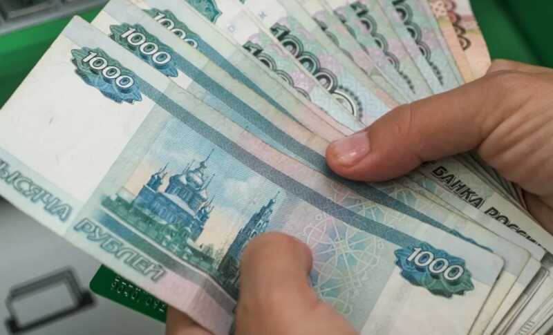 Пару россиян обманули и продали в Мьянме за 30 тысяч долларов