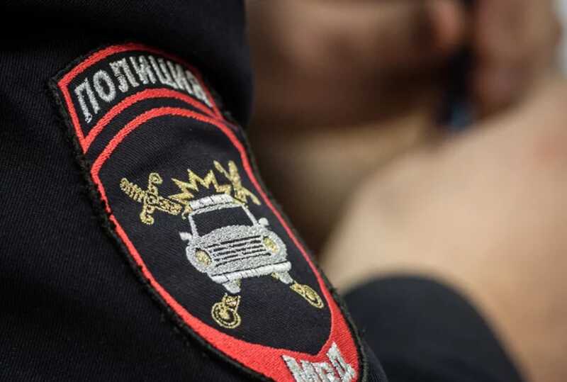 Свердловского полицейского, в которого стрелял бывший коллега, уволили
