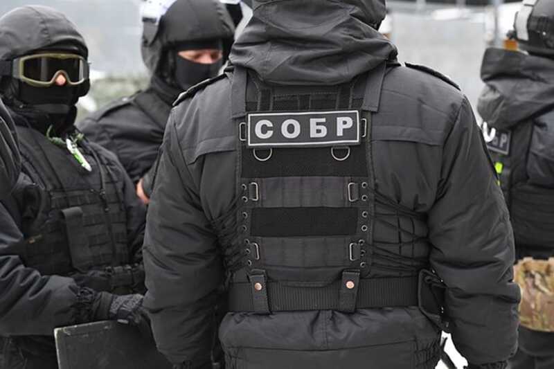 Обыски в отделе МВД в Петербурге связаны с азербайджанской мафией
