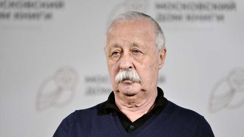 Якубовичу пришлось сбрить усы из-за нелепой случайности