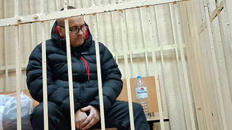 Отец стрелявшей в брянской гимназии девочки заявил, что её "загипнотизировали" в соцсетях
