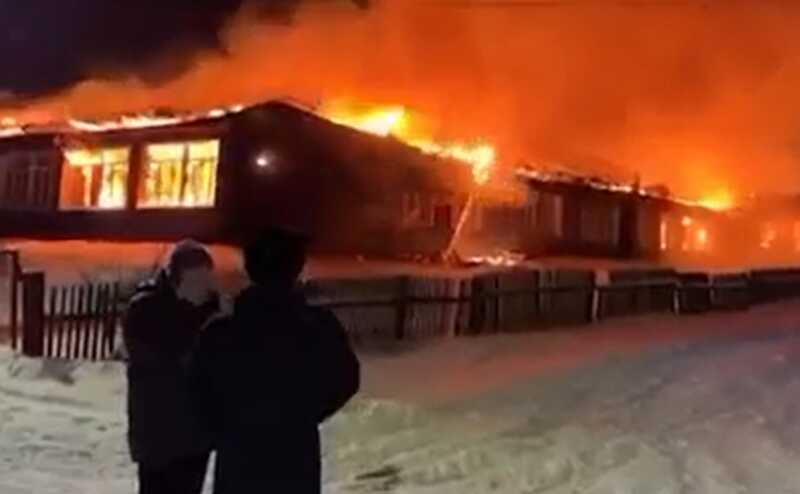 В Иркутской области возбудили уголовное дело за поджог школы