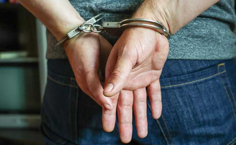 10 участников ОПГ из Приангарья задержали за убийство 20-летней давности
