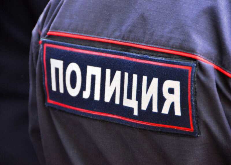 В Подмосковье 19-летний парень ударил в лицо сотрудника полиции на спор