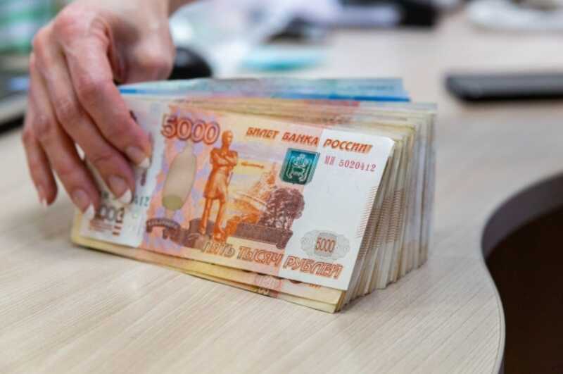 Житель ХМАО отдал миллион рублей вымогателям с сайта интим-услуг