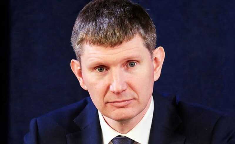 Вор должен сидеть в тюрьме?