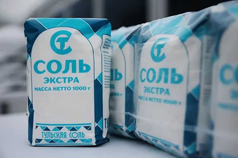 В Москве неизвестные похитили 11 айфонов, поменяв их на пачки соли и сахара