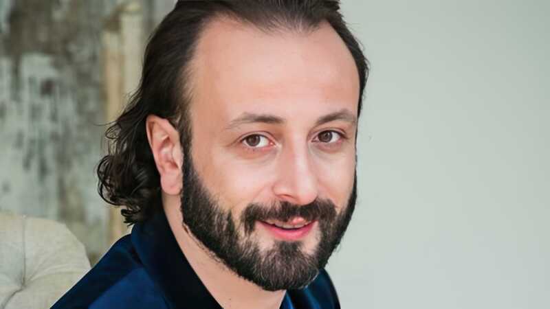 19-летний сын Авербуха планирует переезд из России вместе с возлюбленной