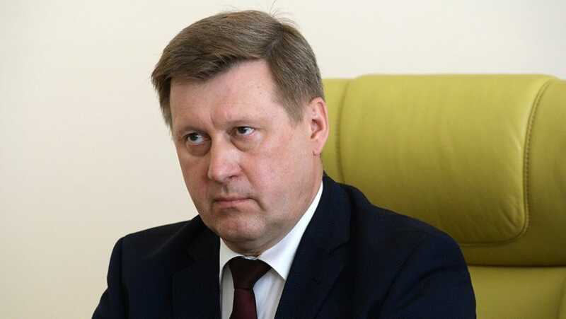 "Красный" Локоть "сдал" Новосибирск