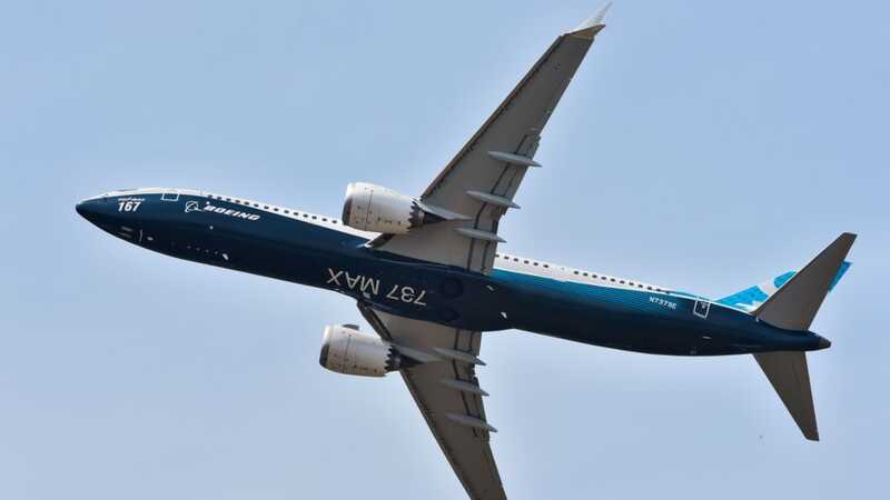 Американский авиастроитель Boeing попросил клиентов поискать незакрепленный болт в самолётах