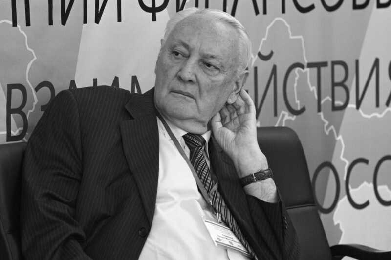 Умер бывший председатель Счетной палаты Хачим Кармоков