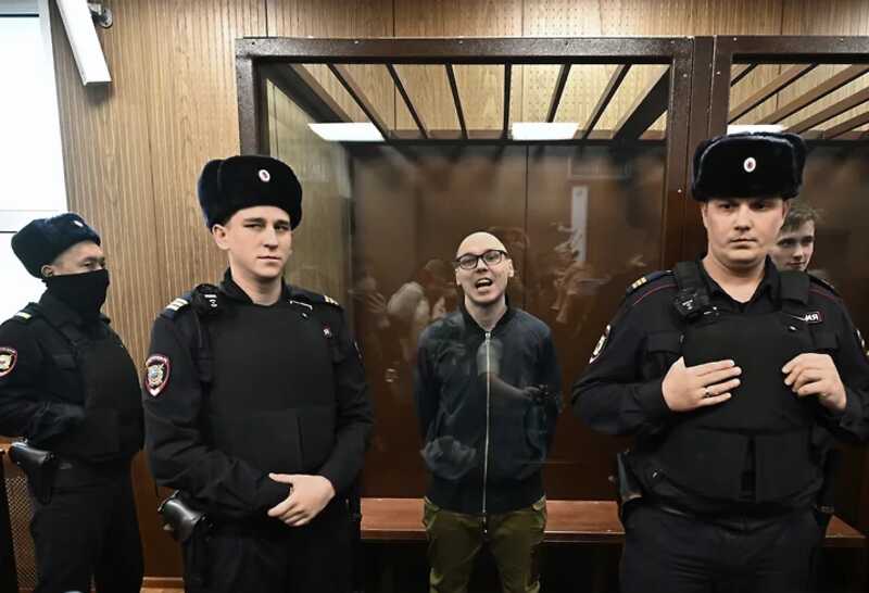 Тверской суд продекламировал сроки поэтам