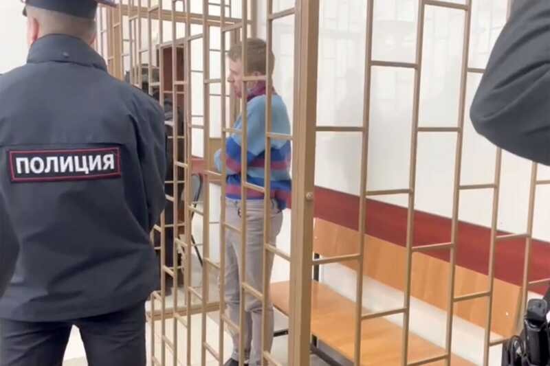Подозреваемому в покушении на Захара Прилепина вновь продлили арест