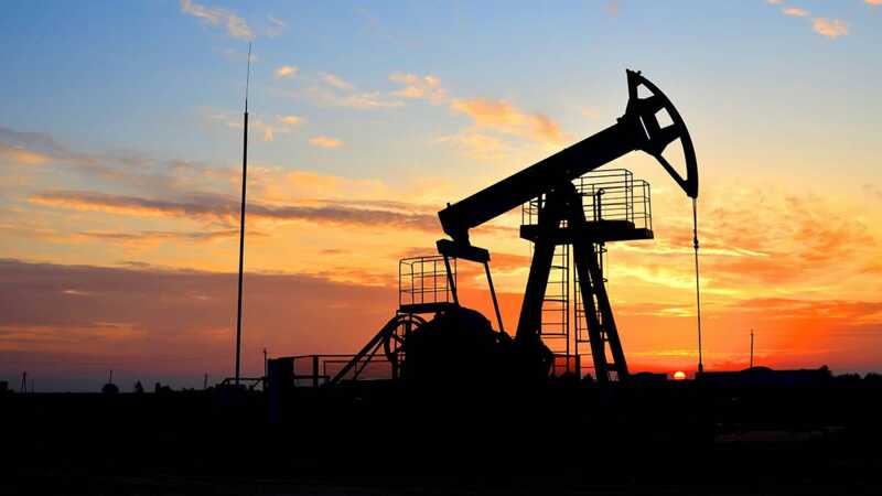 Саудовская Аравия снизила цены на свою нефть во всем мире