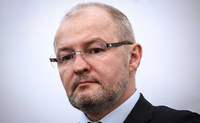 Троценко вышел в кэш и подался в Эмираты