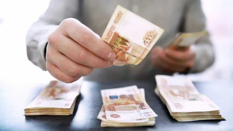 Россиянина осудили на 3,5 года колонии за изготовление 25 миллионов рублей фальшивых денег