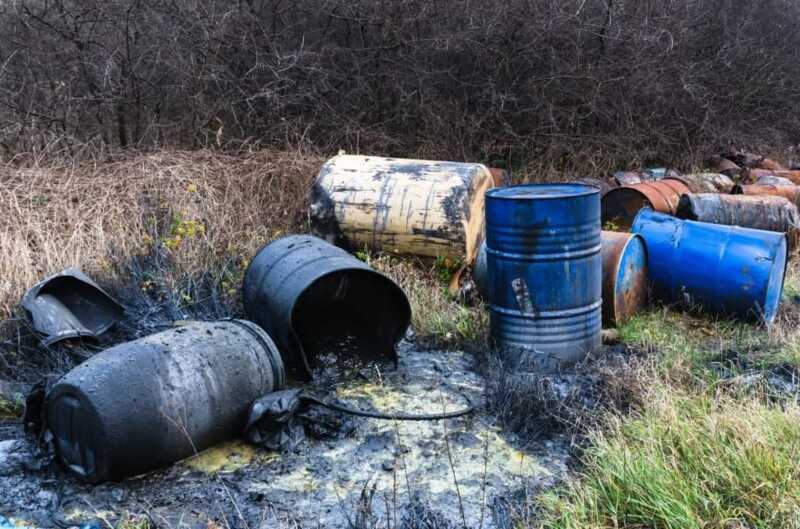 Химзавод во Франции попался на многолетнем сбросе токсичных отходов в море