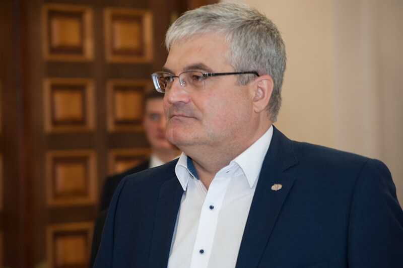 Почему в сторону депутата заксобрания Вячеслава Илюхина хлынула волна критики?