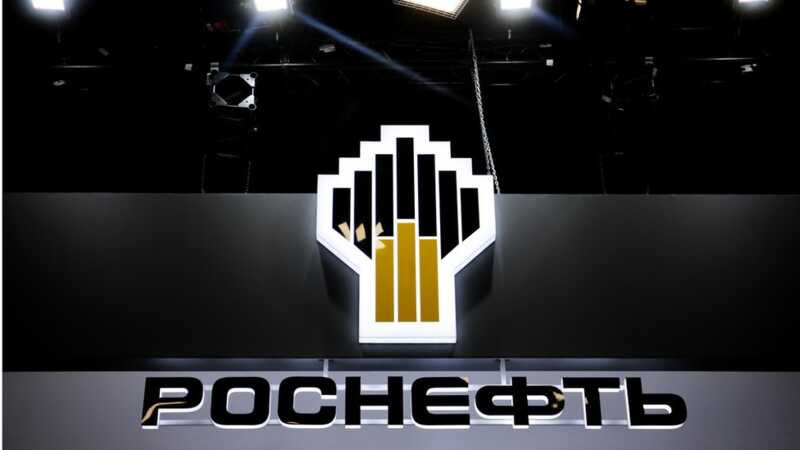 Сечин опять зарубился с Токаревым
