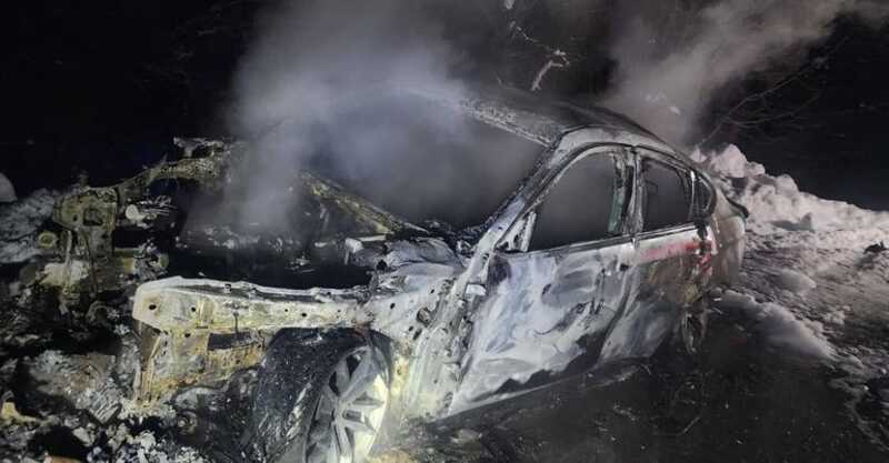 Мужчина и ребёнок сгорели заживо в новом BMW в Калужской области