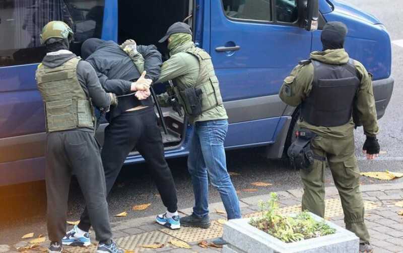 Беларусь: новая волна репрессий против критиков режима