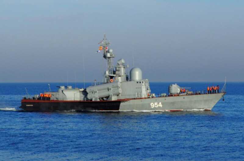Военные корреспонденты сообщают о потере ракетного катера "Ивановец" Черноморского флота