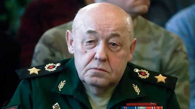 Бывший глава Генштаба заявил о неудаче российской артиллерии, танков и авиации в Украине
