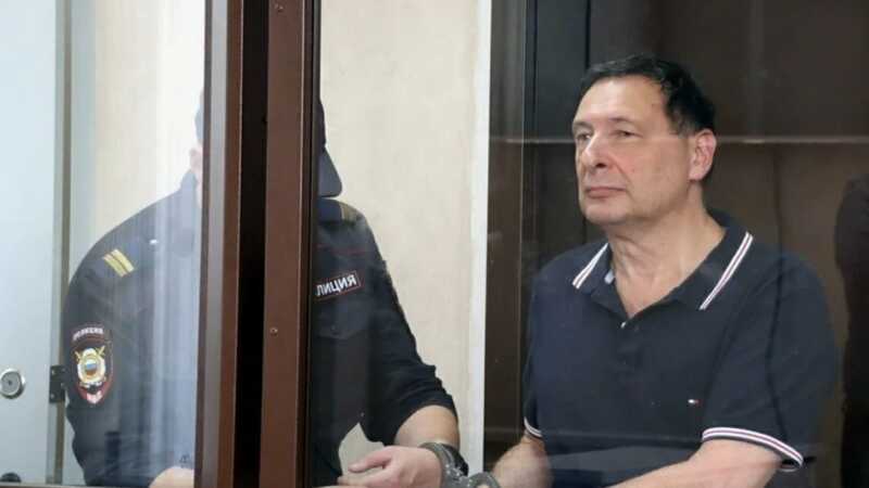 Борису Кагарлицкому ужесточили приговор со штрафа на срок в колонии