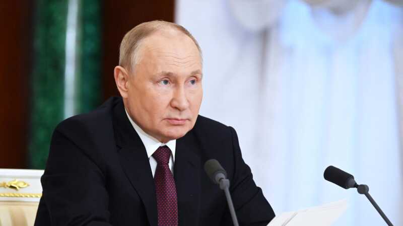 Народ пожалел денег для Путина