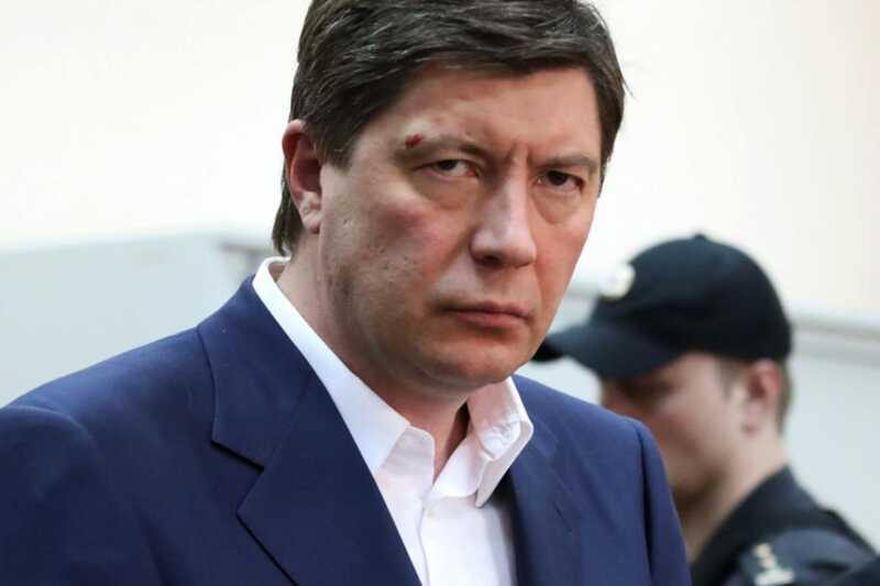 Человек, который должен полтриллиона