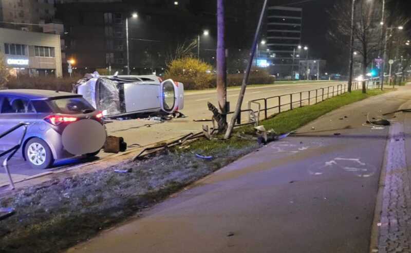 Пьяная иностранка устроила ДТП в Варшаве