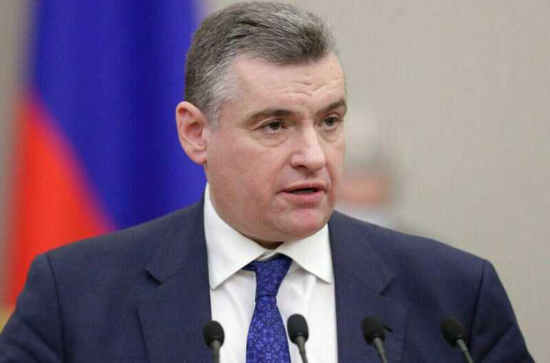 Слуцкий подарил малолетней приемной дочери Неверова икону