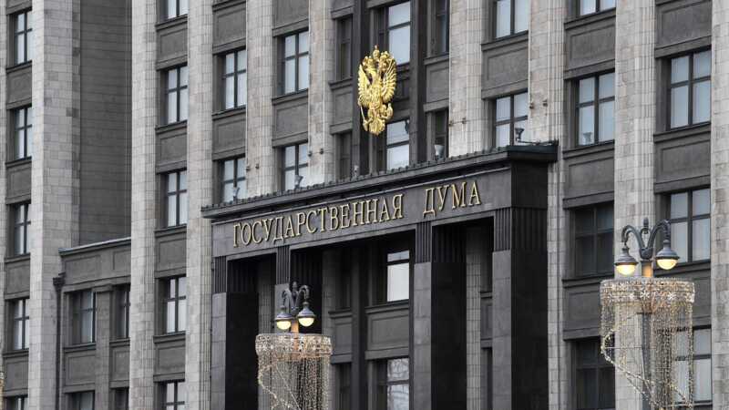 Госдума в первом чтении приняла закон об освобождении контрактников от уголовного преследования