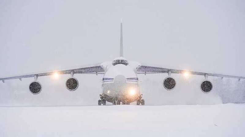 Горящий Ил-76 от жилых домов уводил 34-летний пилот, уроженец Оренбурга