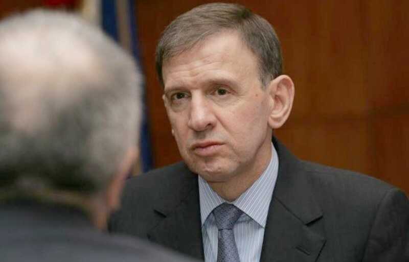Миллиардер-друг Абрамовича устроил «террор» 8-летней дочери