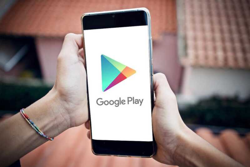 Google Play перестал работать в России