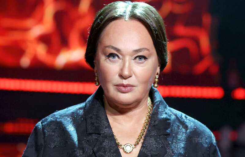 Сябитова ахнула: Гузееву уведомили об угрозе тюремного срока в эфире шоу