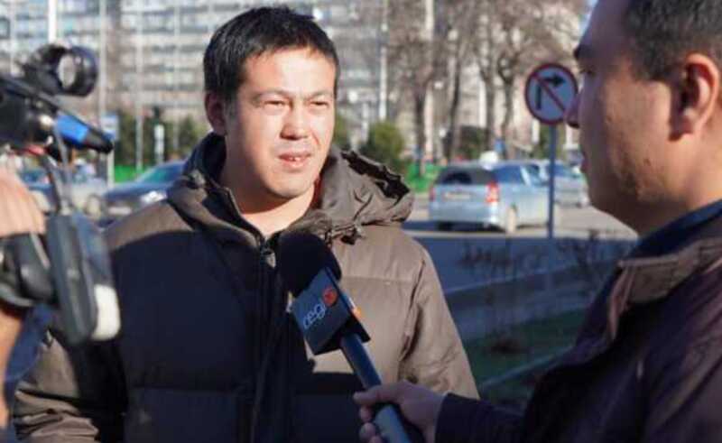 В Кыргызстане суд решил оставить журналистов за решеткой