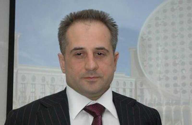Рублевого миллиардера, "из-за потери сознания" протаранившего машины на Рублевском шоссе, "вылечат" в колонии-поселении