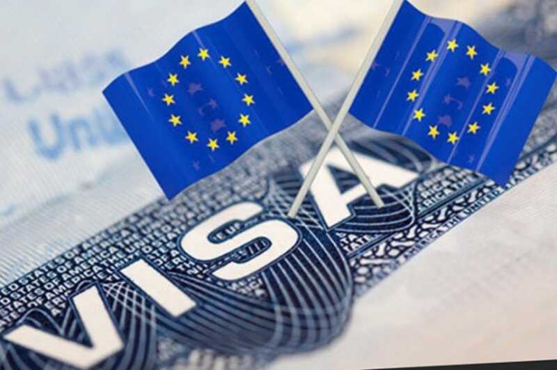 Румыния и Болгария впервые начнут оформлять россиянам шенгенские визы