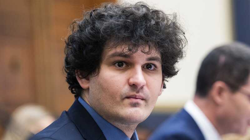 Сэм Бэнкман-Фрид приговорен к 25 годам а многомиллиардное мошенничество с FTX