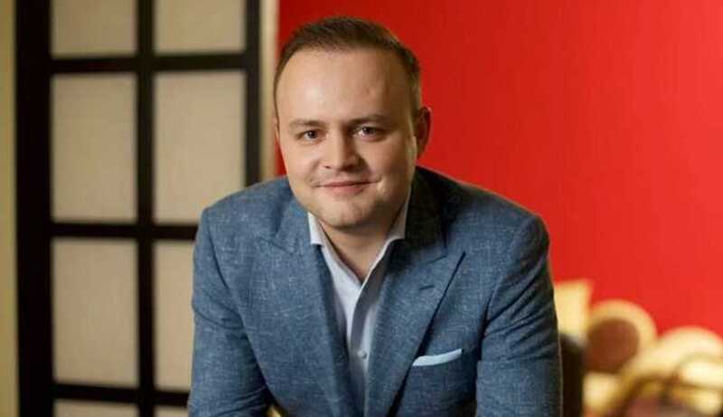 Даванков держится за мигрантов обеими руками