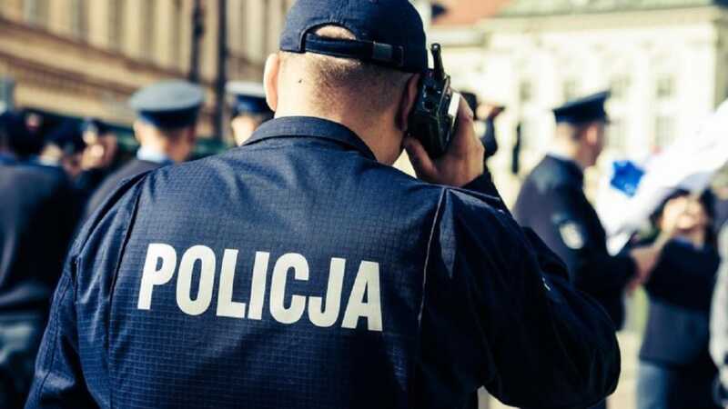 Полиция задержала банду сутенеров, действовавшую в двух местах Варшавы