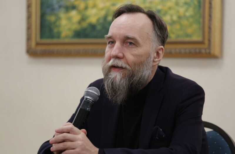 Философ Александр Дугин возглавил в РГГУ научный центр имени Ивана Ильина