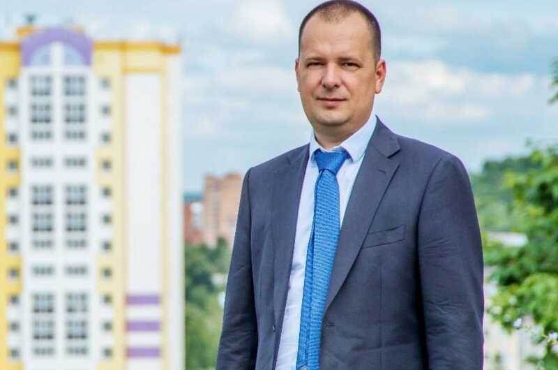 Пензенского депутата арестовали на 5 суток за препятствование сносу остановки