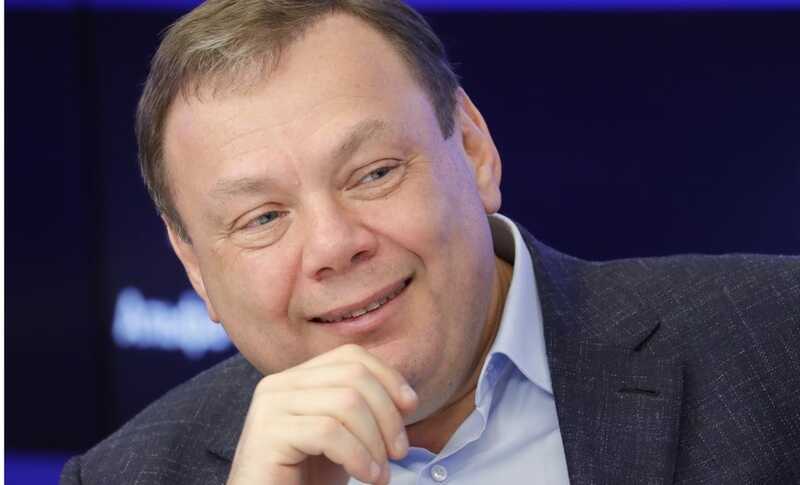 Олигарх Михаил Фридман на 60-летие собрал вечеринку в московском ресторане