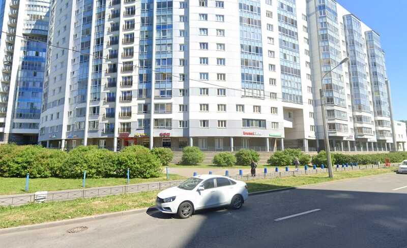 В Санкт-Петербурге женщина на электросамокате сбила ребенка