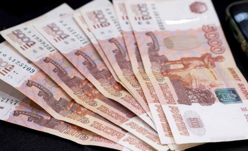 При обслуживании светофоров в Новосибирске было украдено 50 миллионов рублей